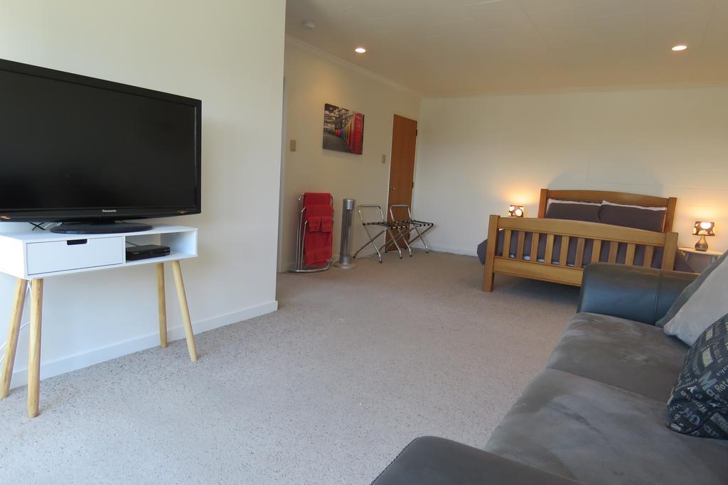 Affordable On Arun Apartment Oamaru Bagian luar foto